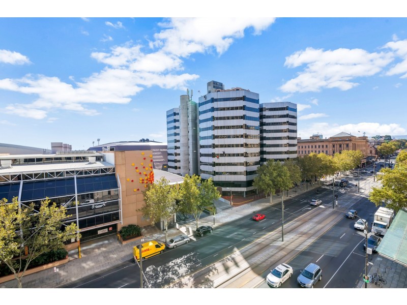 606/102 – 105 North Terrace, Adelaide SA 5000