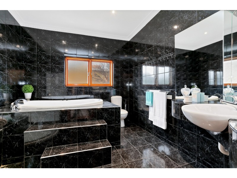 76 Dashwood Road, Beaumont SA 5066