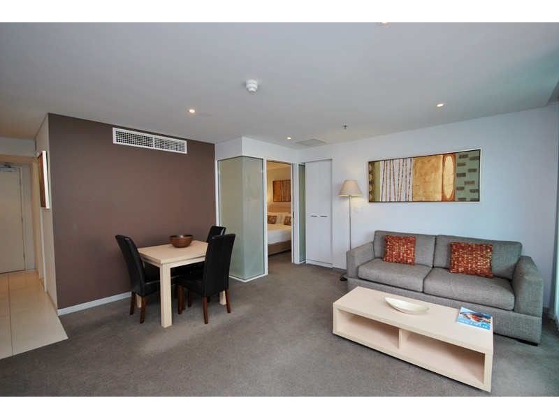 301/102 – 105 North Terrace, Adelaide SA 5000