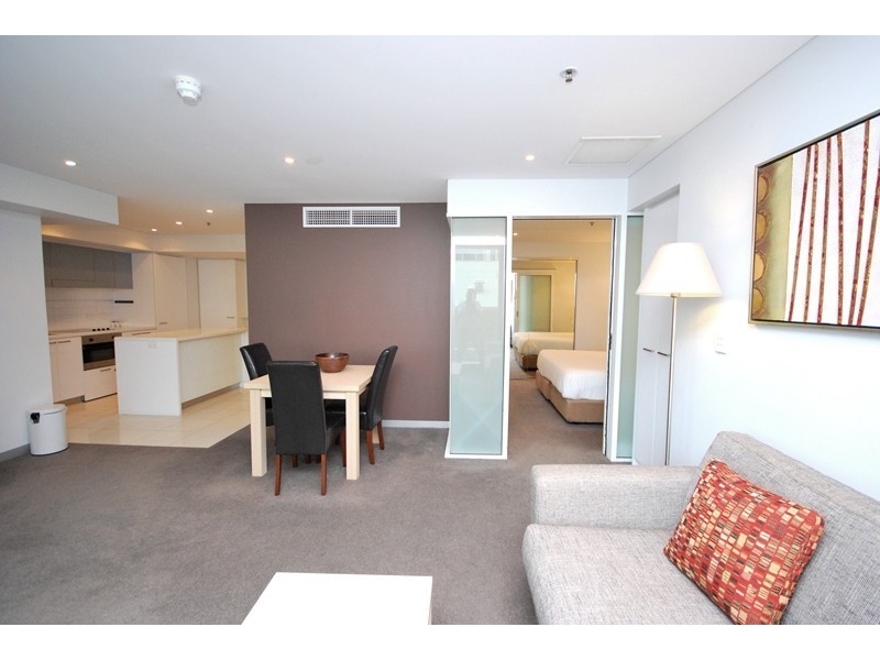 301/102 – 105 North Terrace, Adelaide SA 5000