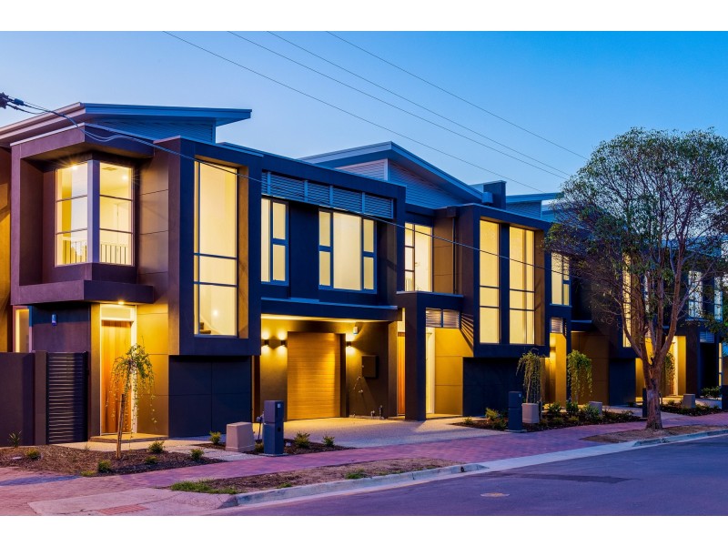 1D Douglas Grove, Glenelg North SA 5045
