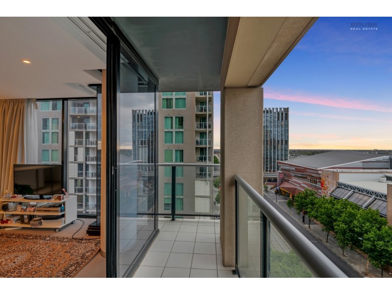 902/102 – 105 North Terrace, Adelaide SA 5000