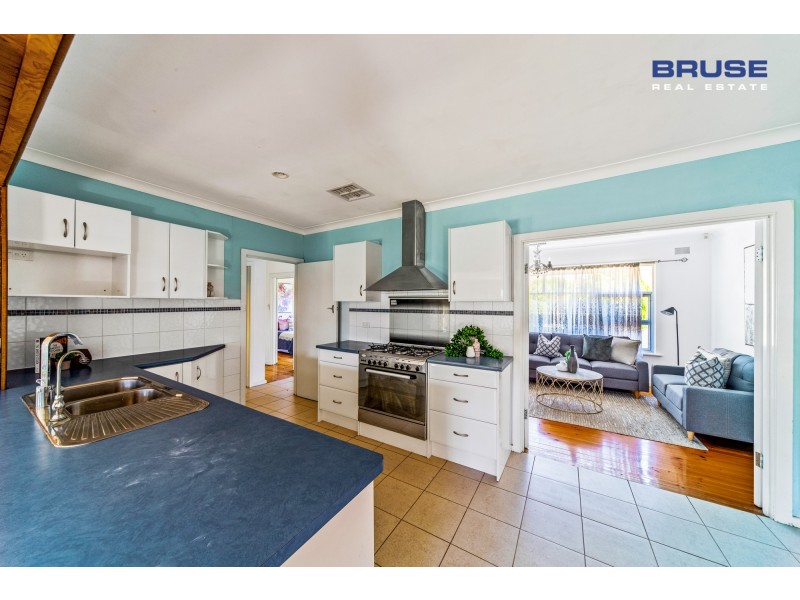 25 Andrea Avenue, Newton SA 5074