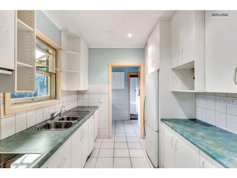 32B Maple Avenue (Corner of Jury Avenue), Rostrevor SA 5073