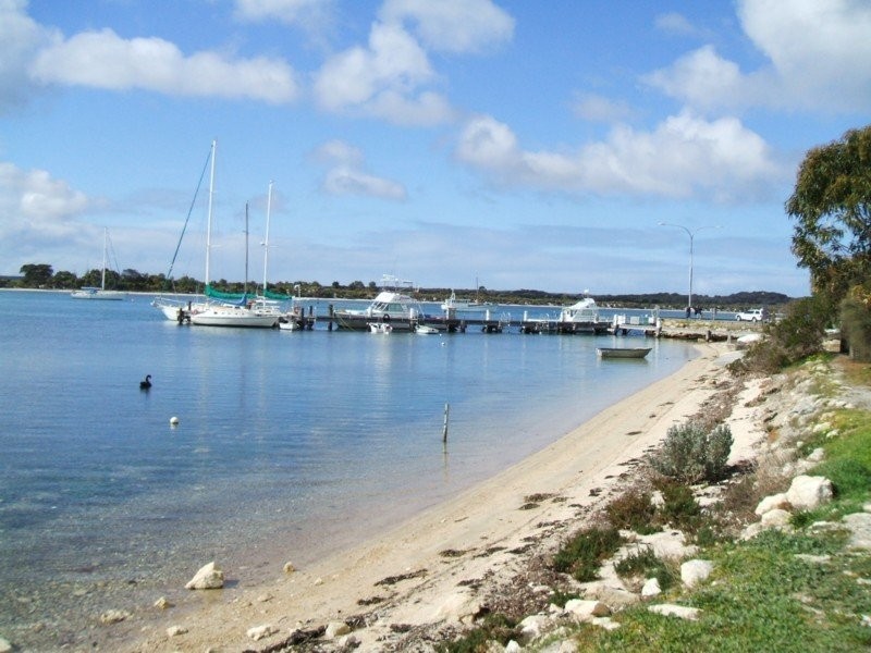 17 Bennett Court, American River SA 5221