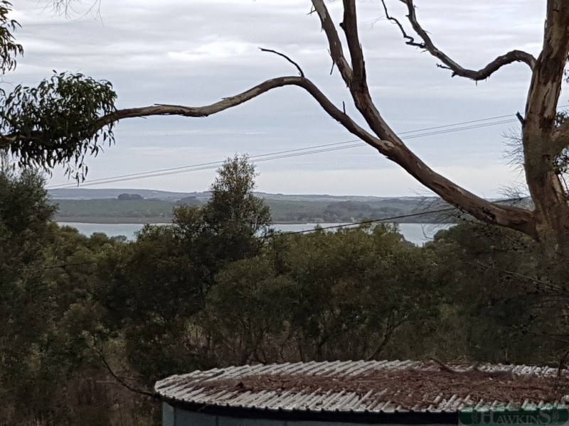 2 – Redbanks Road, American River SA 5221