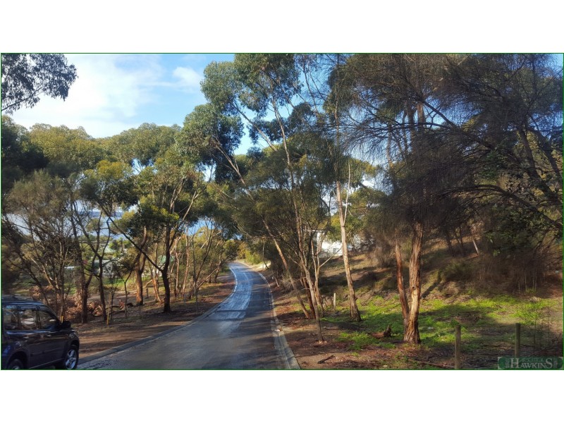 9 Falie Court, American River SA 5221