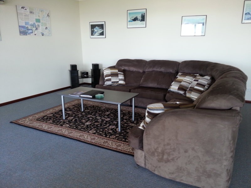 31  Hawthorn Ave, Emu Bay SA 5223