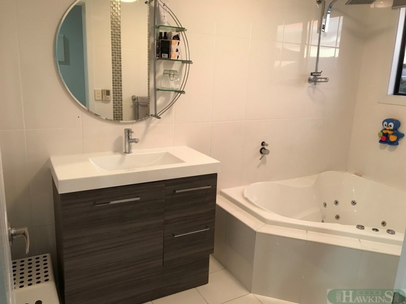 138 Bates Road, Emu Bay SA 5223