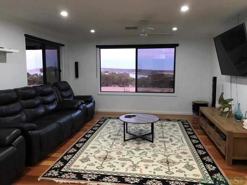 138 Bates Road, Emu Bay SA 5223