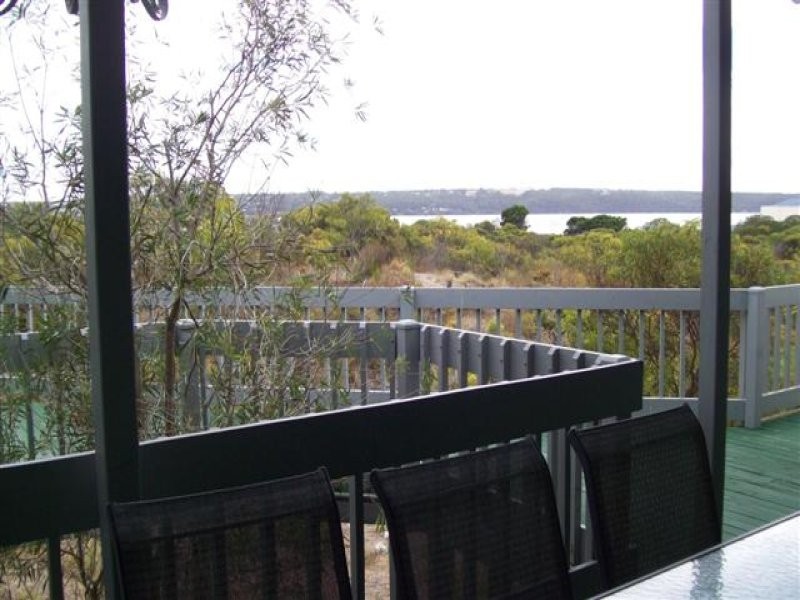 Lot 101 Flinders Grove, Island Beach SA 5222