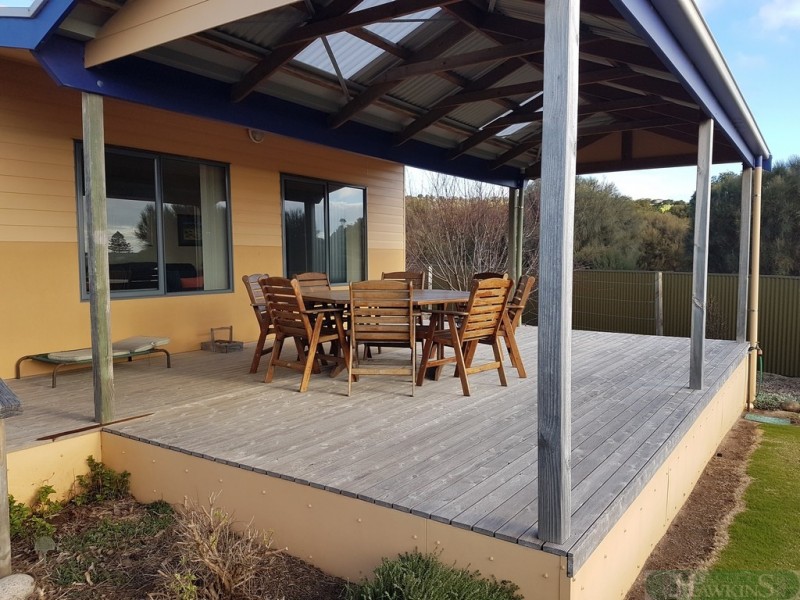 6 Casuarina Crescent, Penneshaw SA 5222