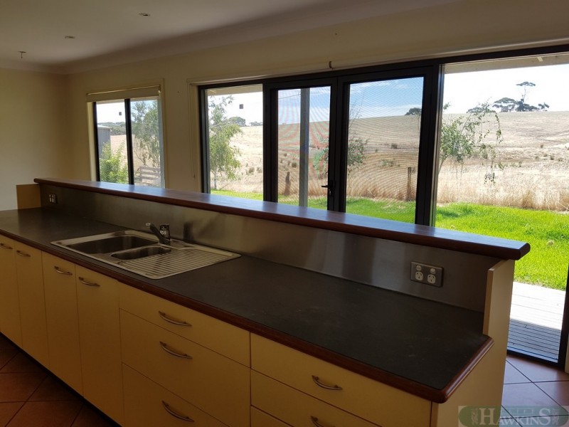 37 Longview Road, American River SA 5221