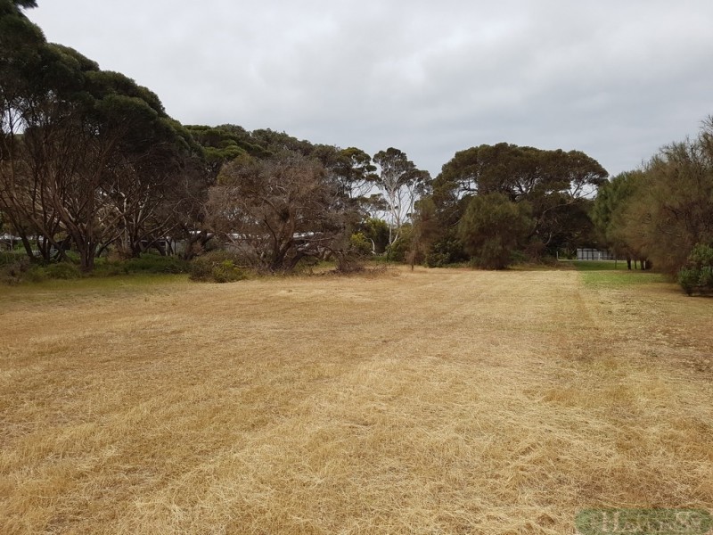 1 Sea Eagle Way, American River SA 5221