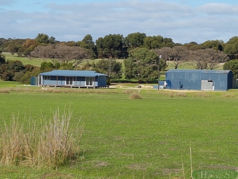 142 Florance Road, Haines SA 5223