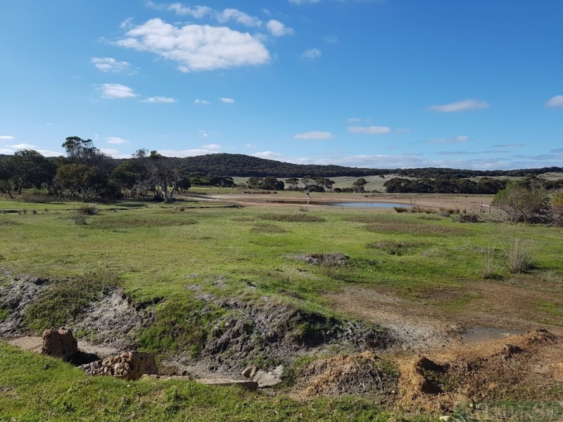 142 Florance Road, Haines SA 5223