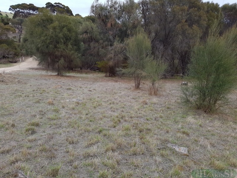 24 Cheopis Street, Penneshaw SA 5222