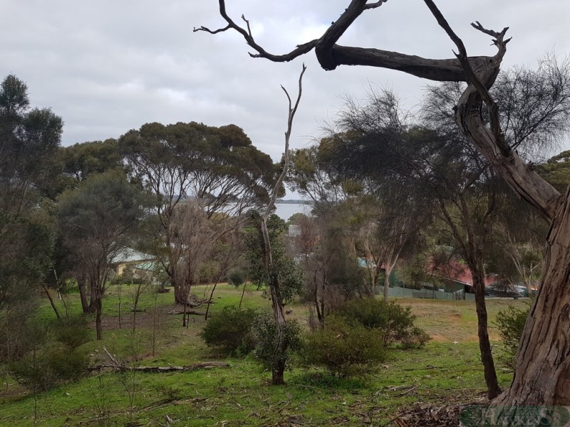 220 Ryberg Rd, American River SA 5221