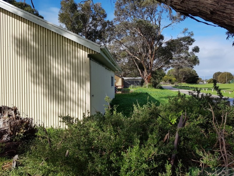 15 Moreanda Avenue, American River SA 5221