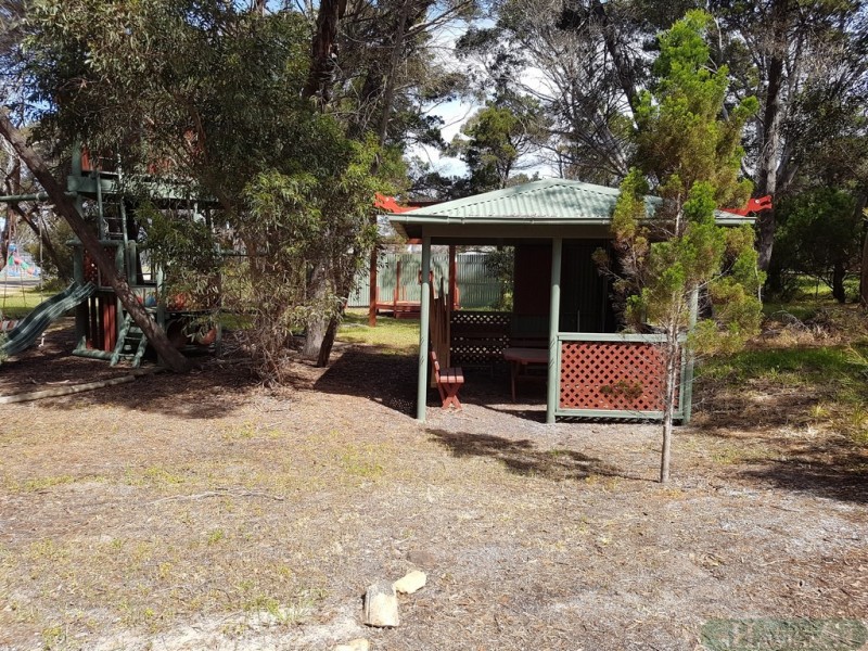 26 Tangara Drive, American River SA 5221