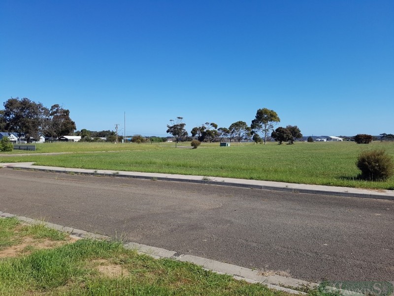 14 Ibis Walk, American River SA 5221