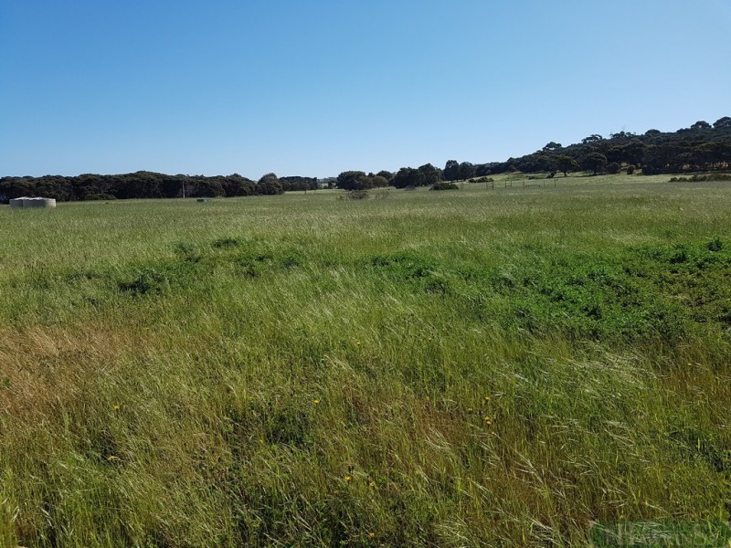 5 Plover Place, American River SA 5221