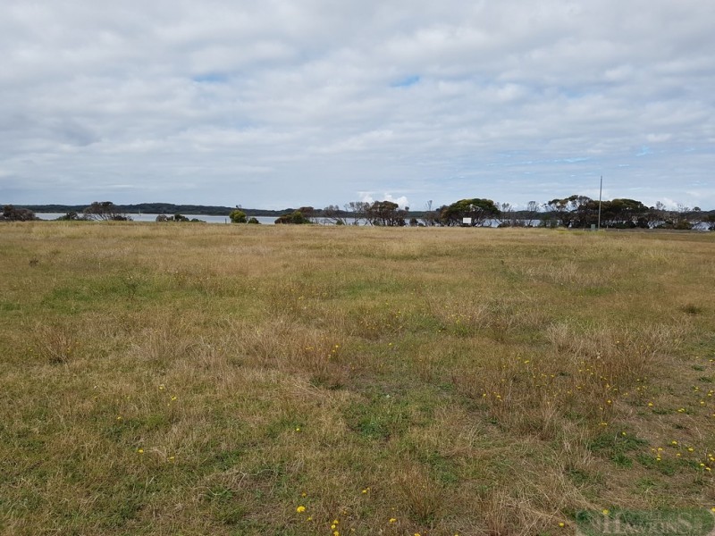 74 Kestrel Close, American River SA 5221