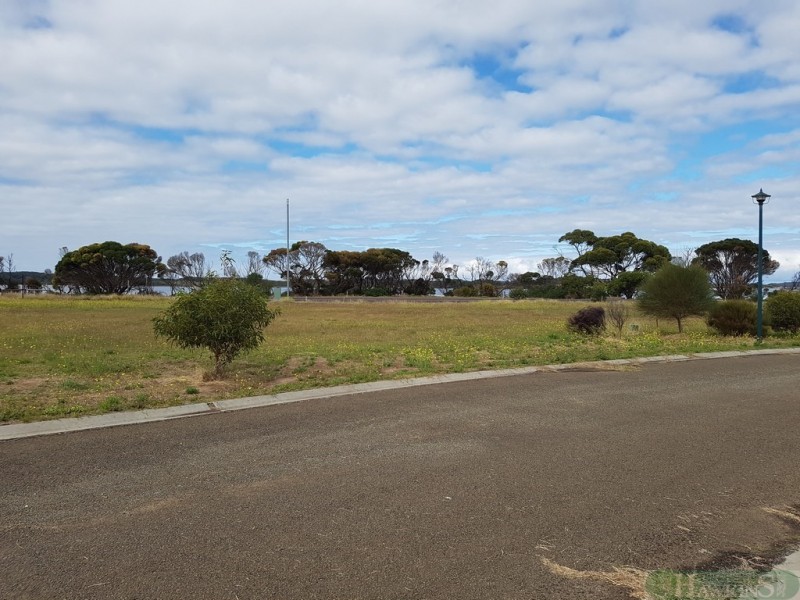 61 Kestrel Close, American River SA 5221