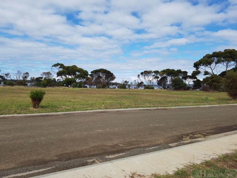 61 Kestrel Close, American River SA 5221