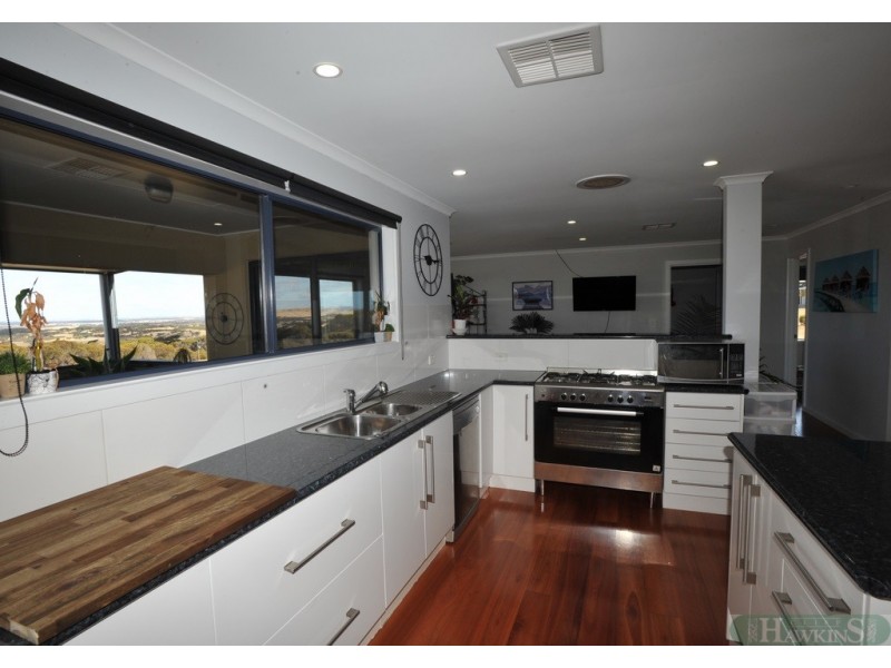 138 Bates Road, Emu Bay SA 5223