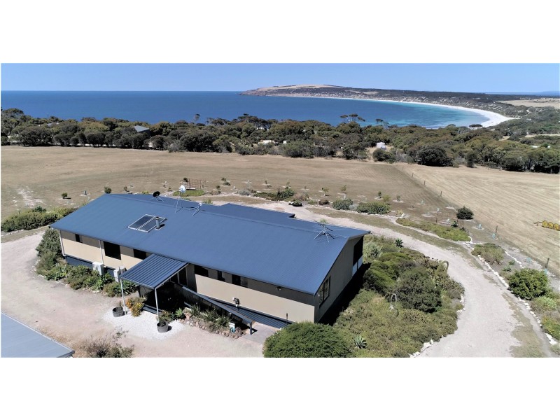 138 Bates Road, Emu Bay SA 5223