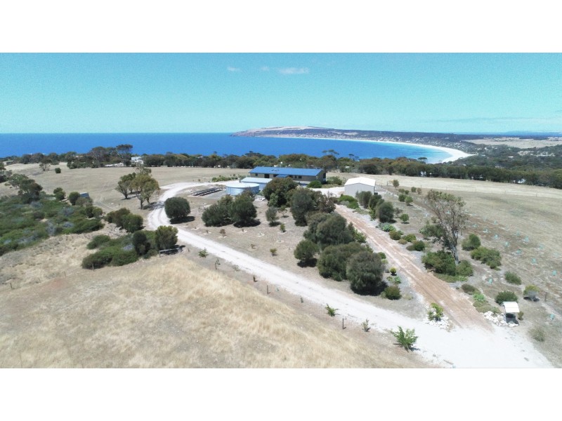 138 Bates Road, Emu Bay SA 5223