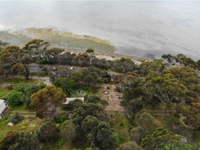 212 Scenic Drive, American River SA 5221