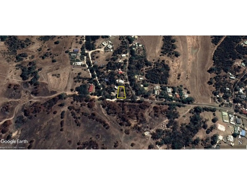 18 Thomas Road, American River SA 5221