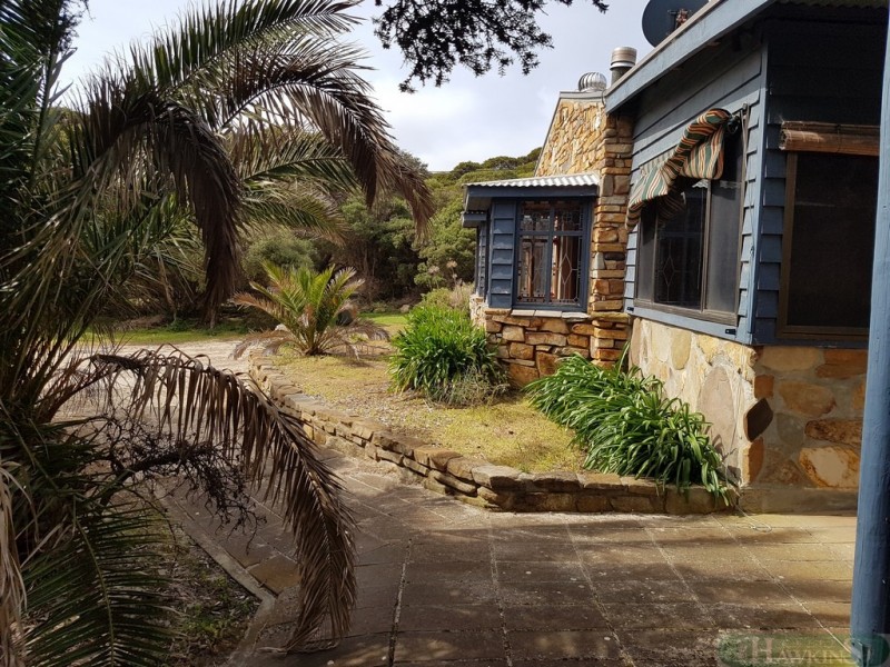 35 Crabb Road, Vivonne Bay SA 5223