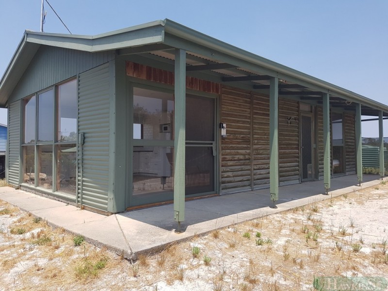 10 Pennington Road, Island Beach SA 5222