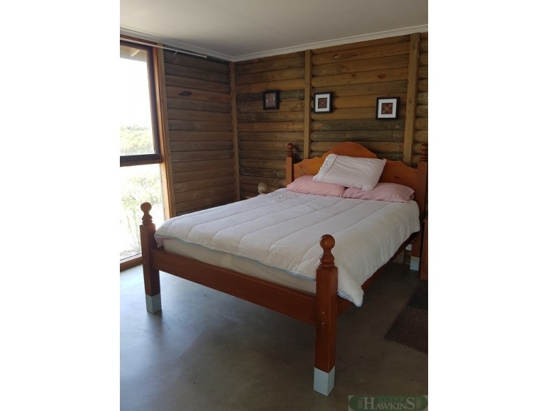 10 Pennington Road, Island Beach SA 5222