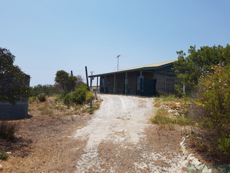 10 Pennington Road, Island Beach SA 5222