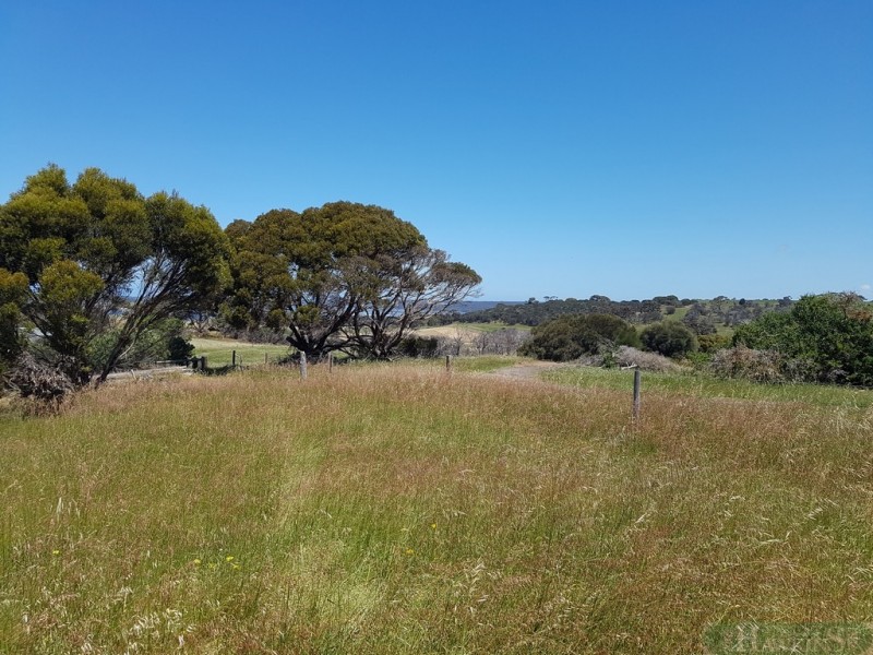 13 Longview Road, American River SA 5221