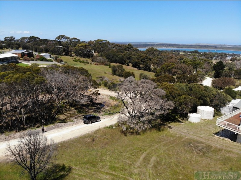 13 Longview Road, American River SA 5221