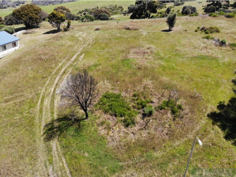 13 Longview Road, American River SA 5221