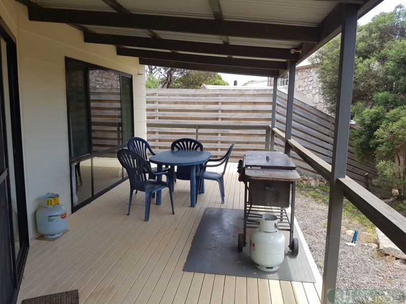 4 Flinders Road, Vivonne Bay SA 5223