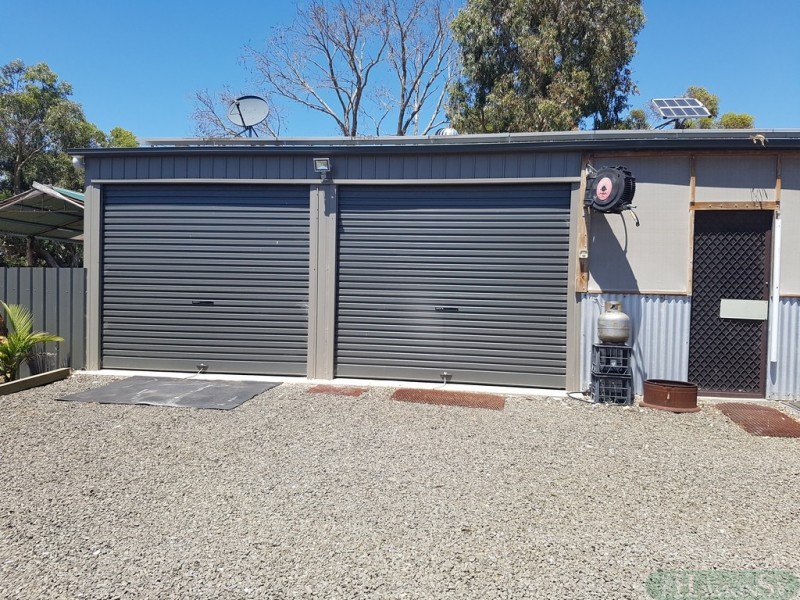 18 Nepean Esplanade, Nepean Bay SA 5223