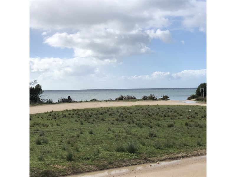 2  Nepean Esplanade, Nepean Bay SA 5223