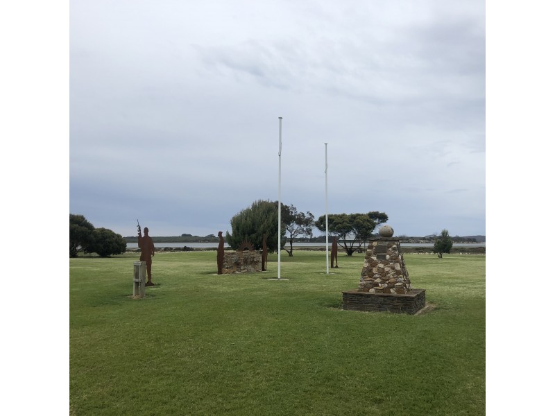 26 Tangara Drive, American River SA 5221