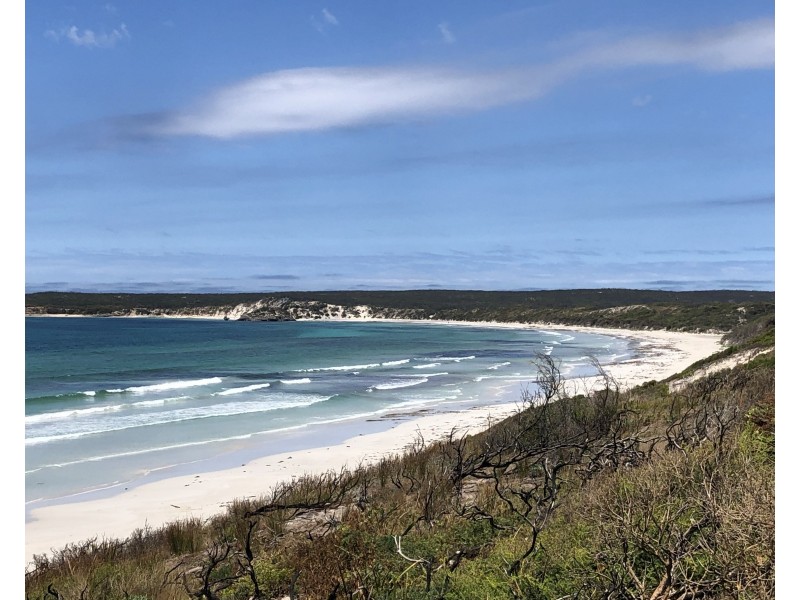 6 Bayview Rd, Vivonne Bay SA 5223