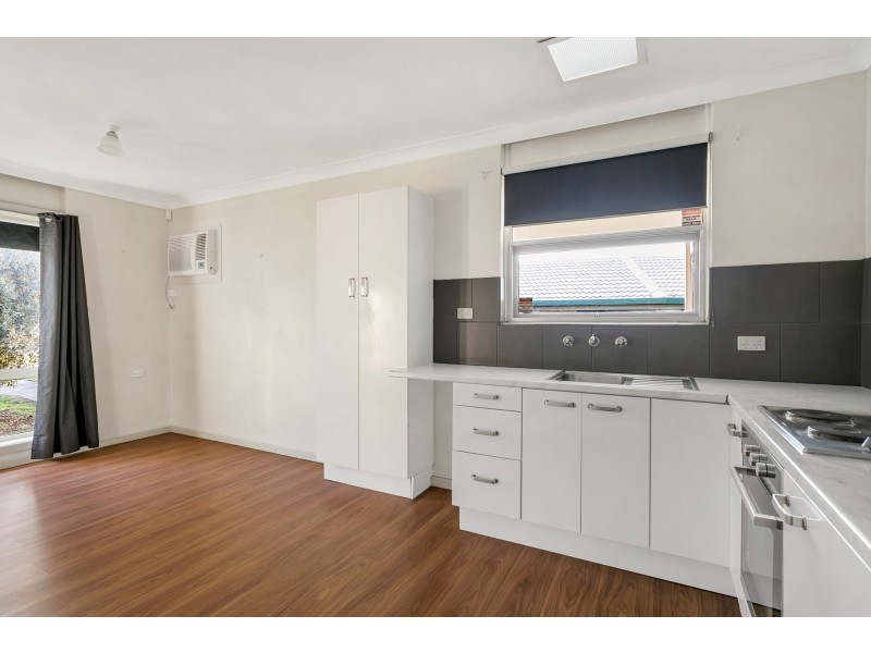 36 Sunningdale Drive, Christie Downs SA 5164