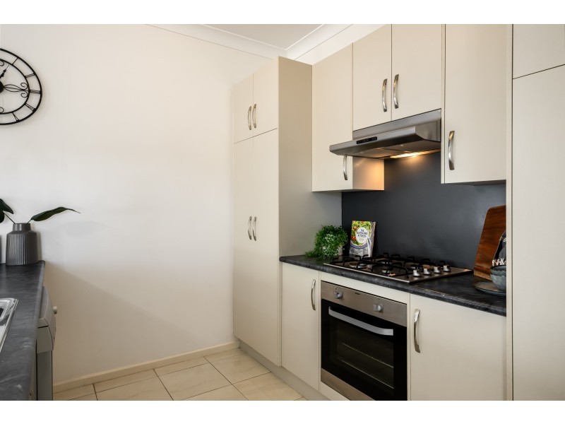 7 Bishops Hill Road, Happy Valley SA 5159