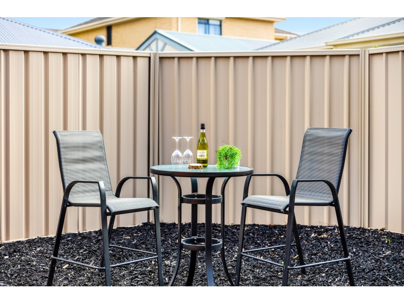 7 Bishops Hill Road, Happy Valley SA 5159