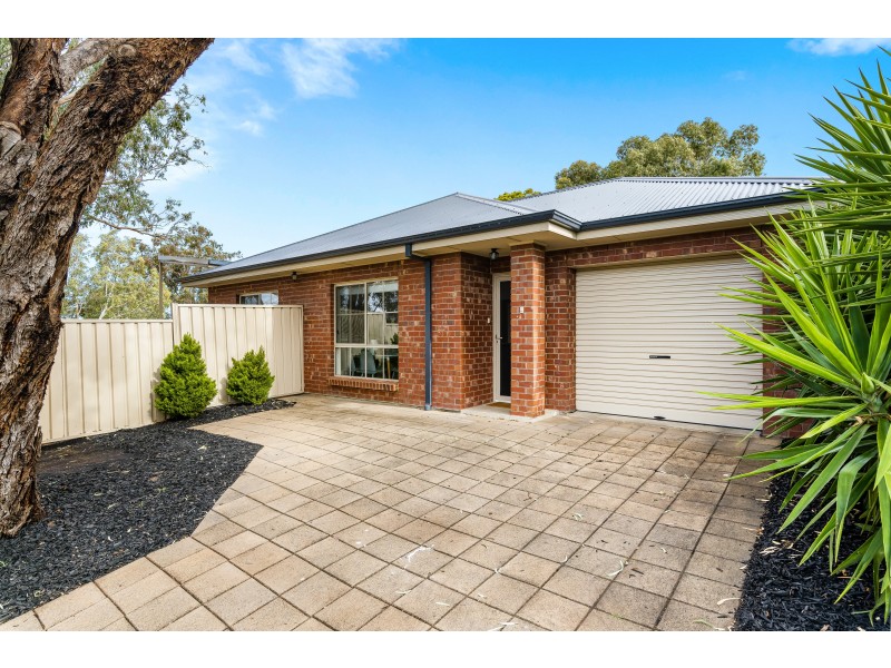 7 Bishops Hill Road, Happy Valley SA 5159